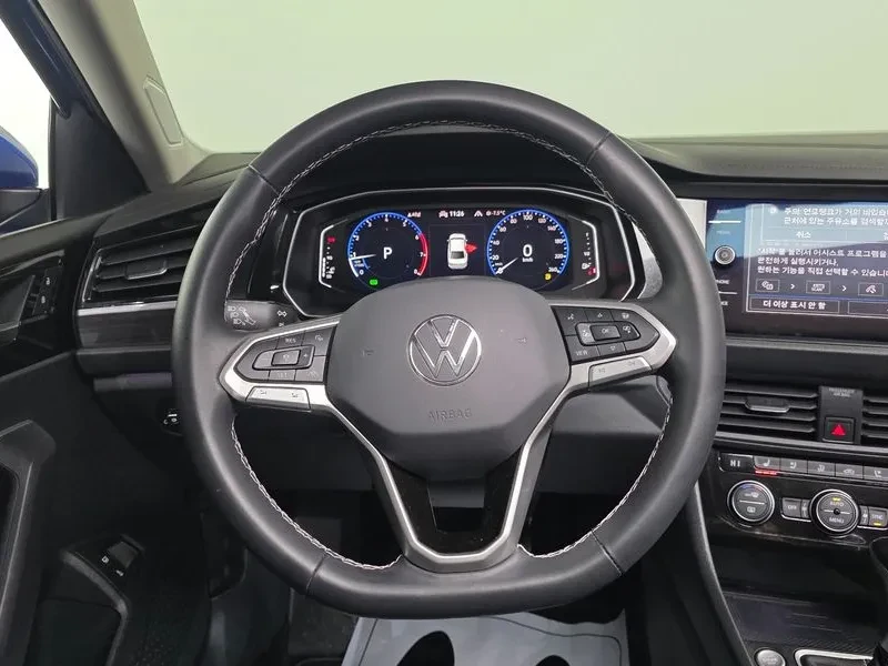 VW Jetta 1.5 Tsi Prestige, снимка 13 - Автомобили и джипове - 55748331