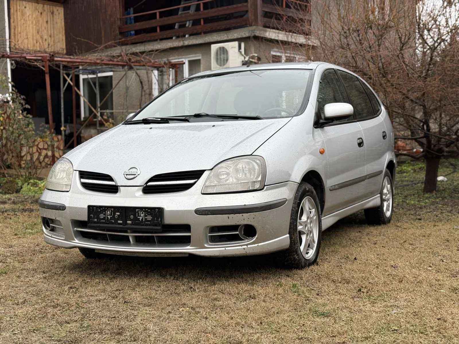 Nissan Almera tino  - изображение 2