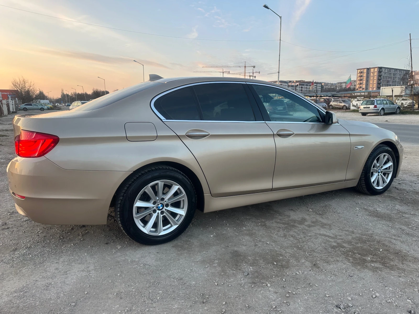 BMW 520 2.0 D NAVI - изображение 6