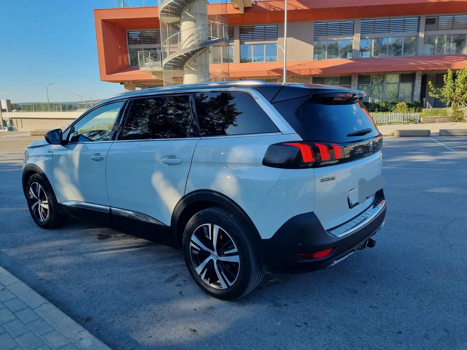 Peugeot 5008 1.6 GTline - изображение 5