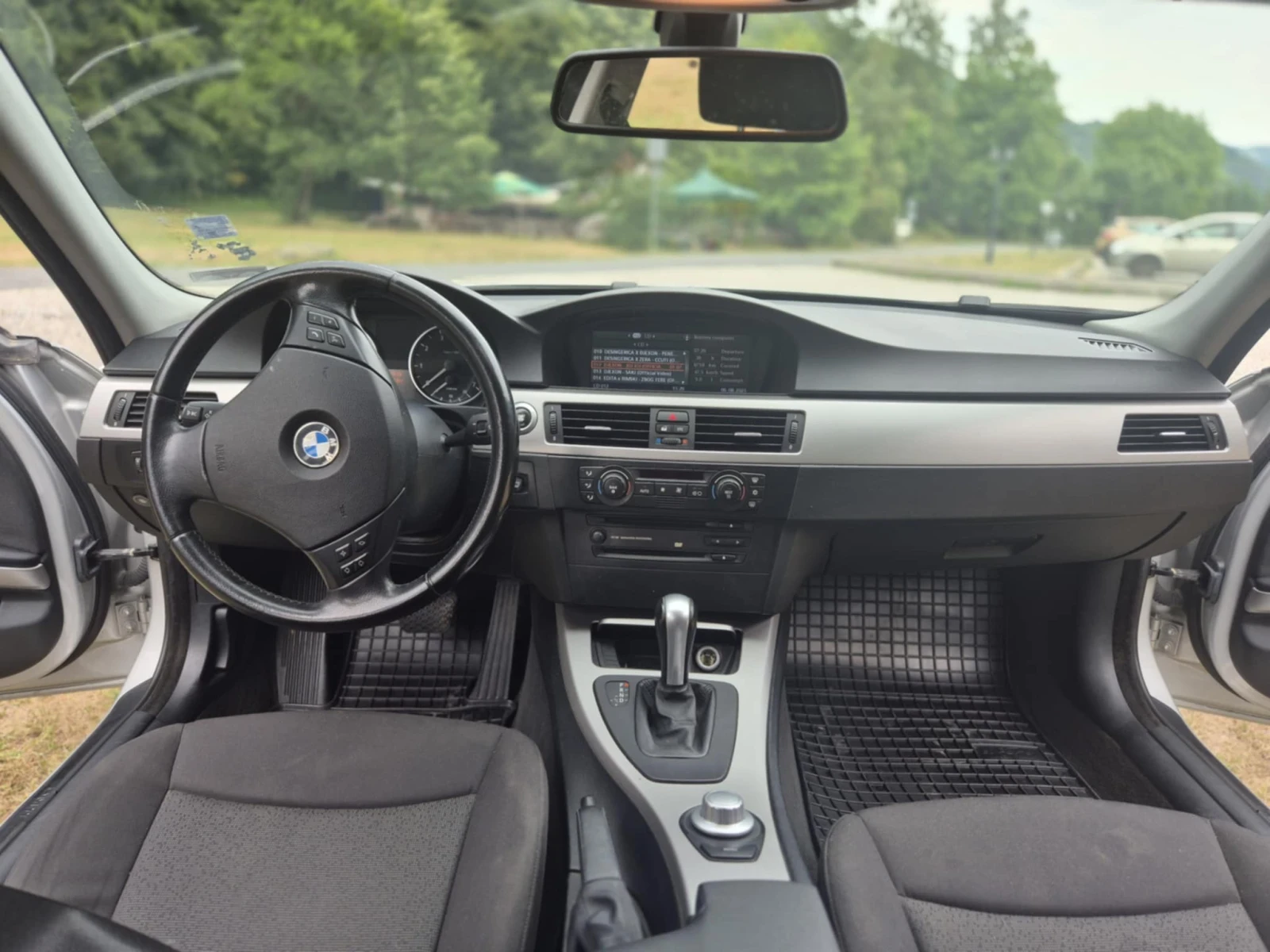 BMW 320  - изображение 7