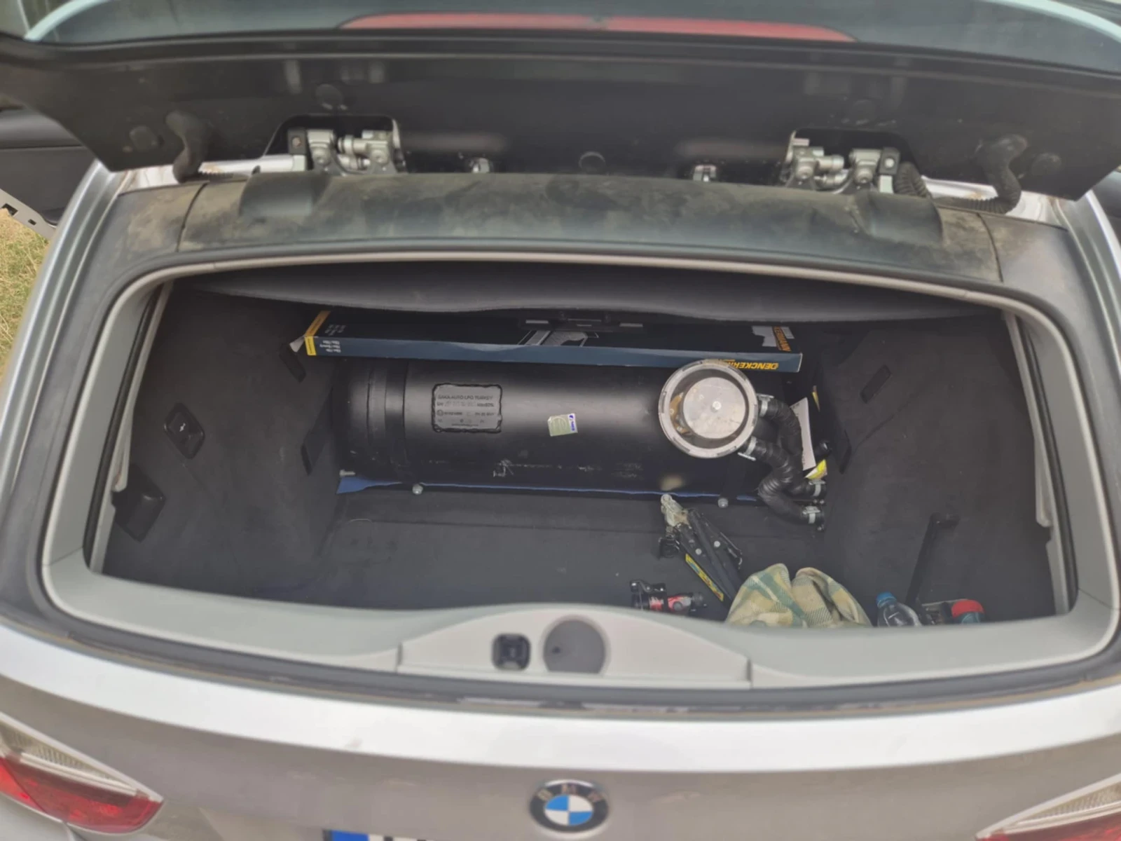 BMW 320  - изображение 9