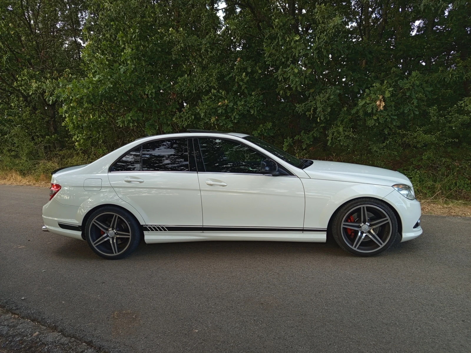 Mercedes-Benz C 300 AMG - изображение 5