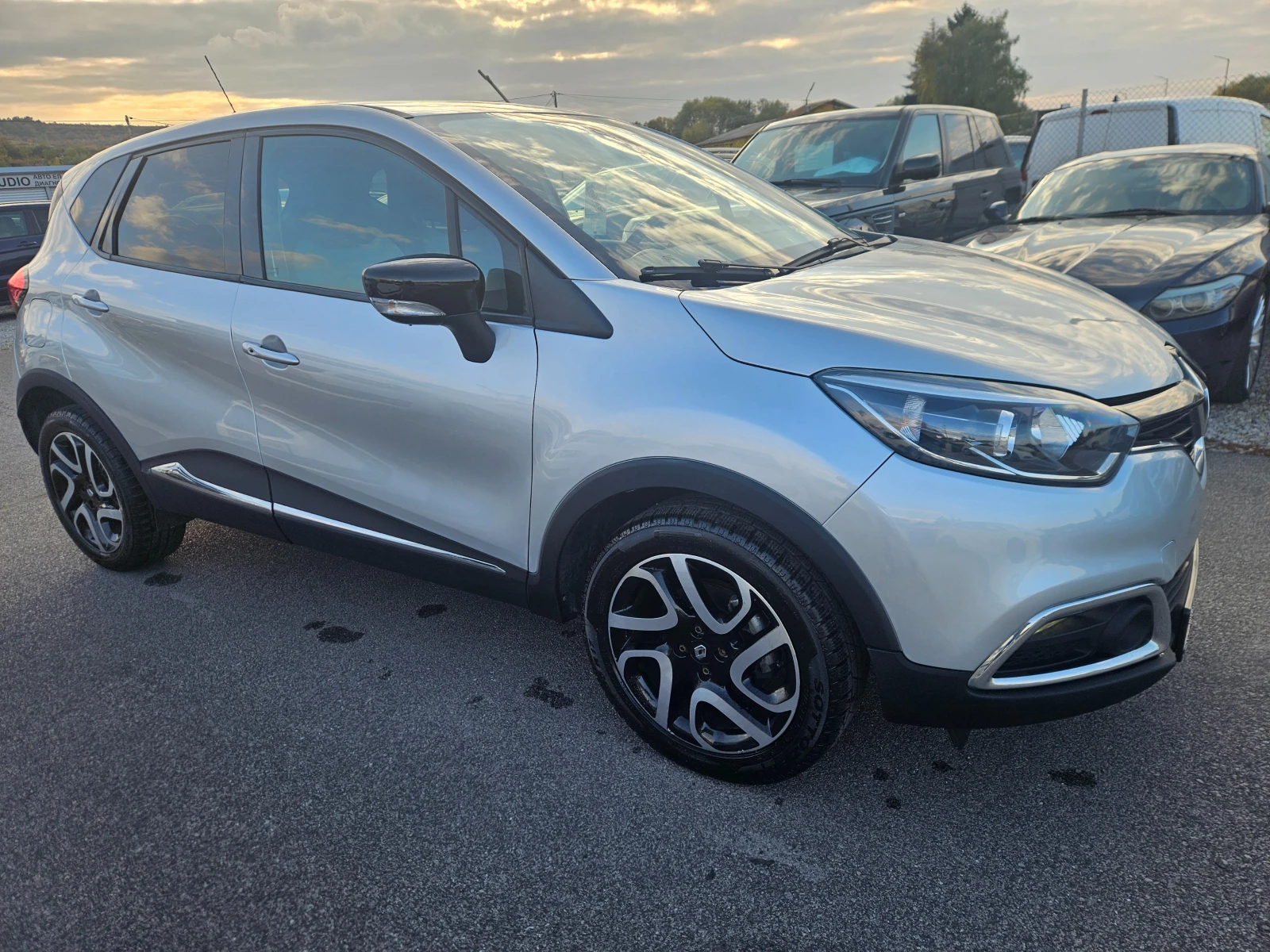 Renault Captur 1.2TCE AVTOMAT KAMERA NAVI - изображение 4