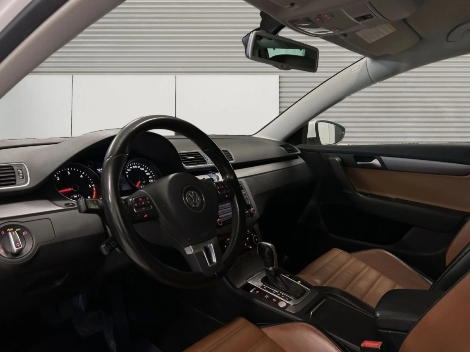 VW Passat 2.0 TDI Highline  | Mobile.bg — изображение 11