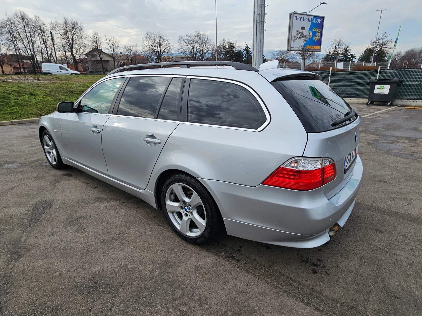 BMW 525 235 кс INDIVIDUAL ОРИГИНАЛНО СЪСТОЯНИЕ - изображение 7