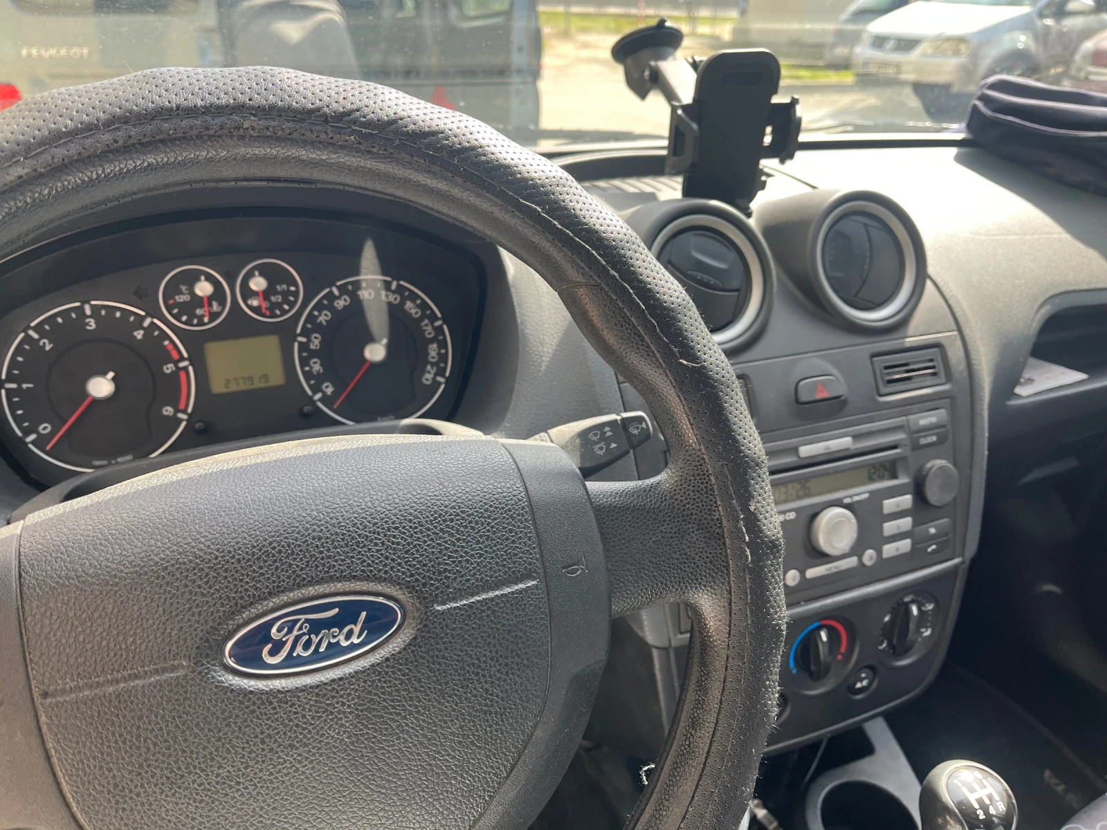 Ford Fiesta 1.4 tdci, снимка 7 - Автомобили и джипове - 53756685