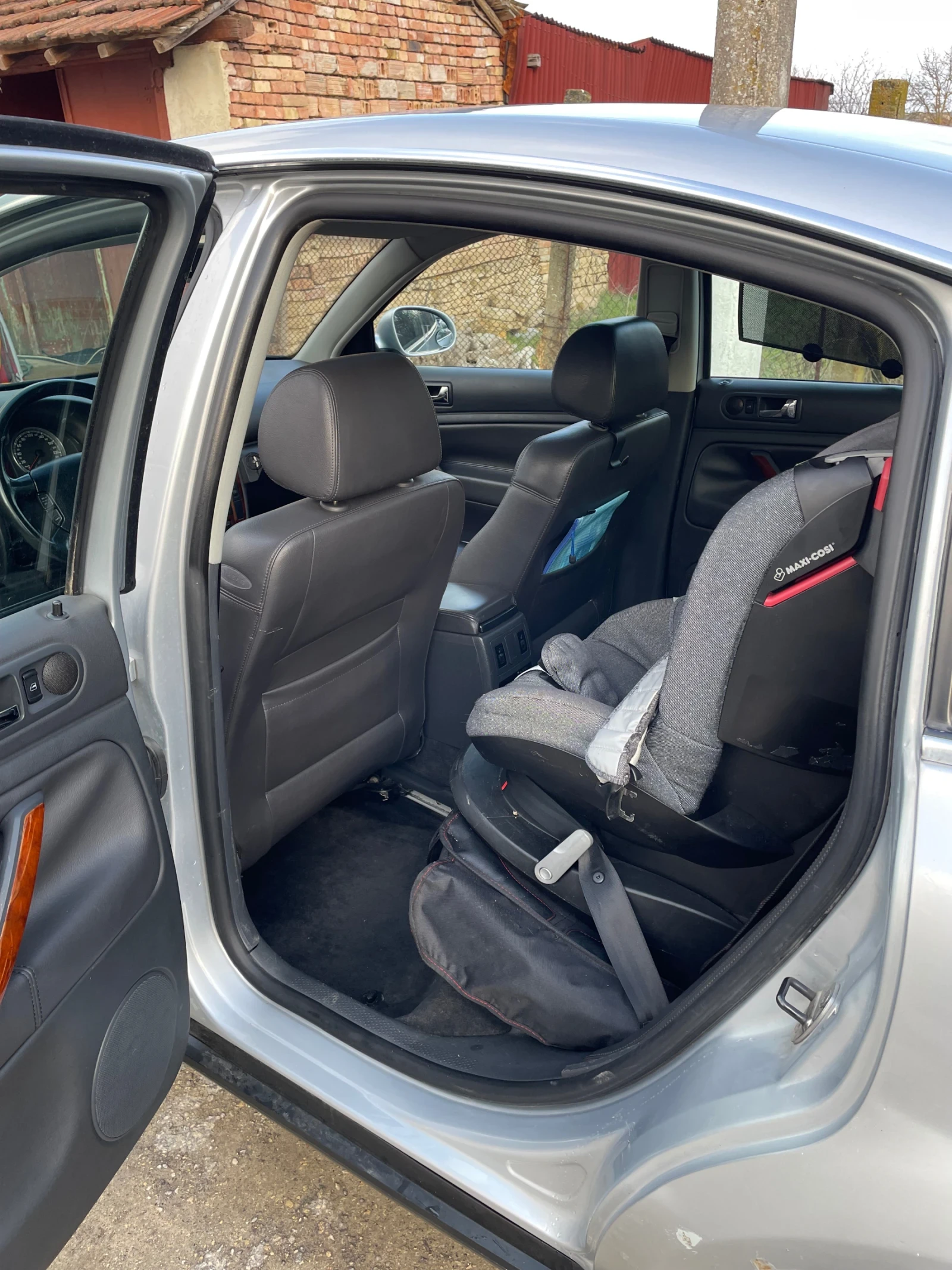 VW Passat, снимка 9 - Автомобили и джипове - 53768013