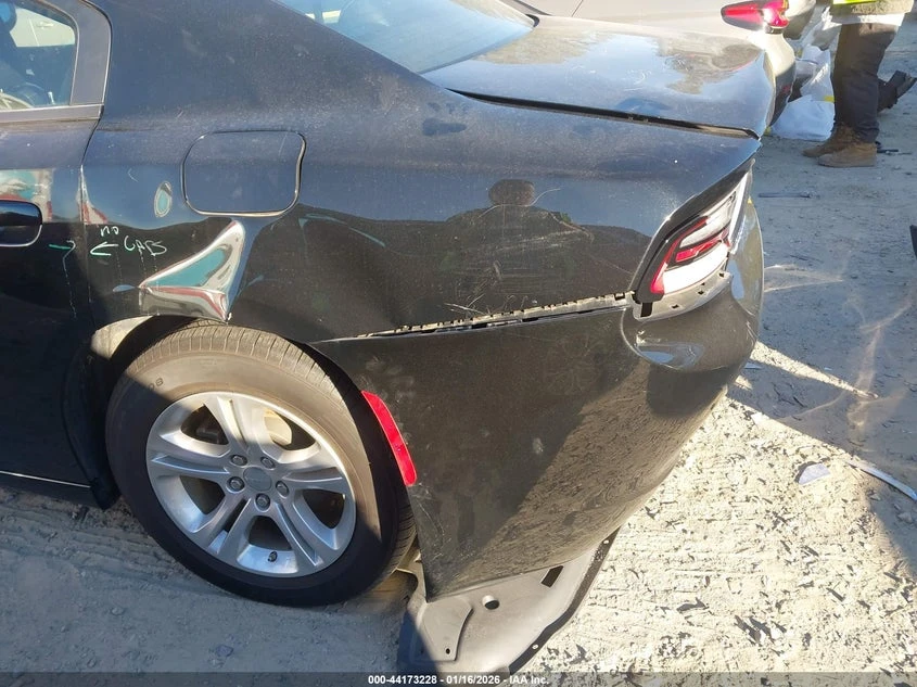 Dodge Charger 3.6l Sxt Rwd, снимка 6 - Автомобили и джипове - 53887706