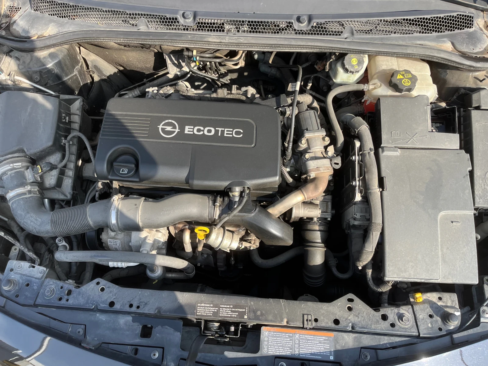 Opel Astra 1.7 CDTI Cosmo, снимка 15 - Автомобили и джипове - 54034100