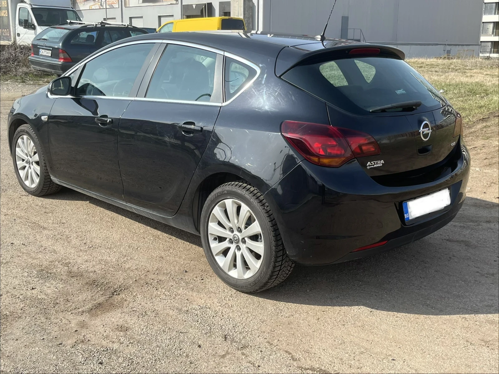 Opel Astra 1.7 CDTI Cosmo, снимка 5 - Автомобили и джипове - 54034100