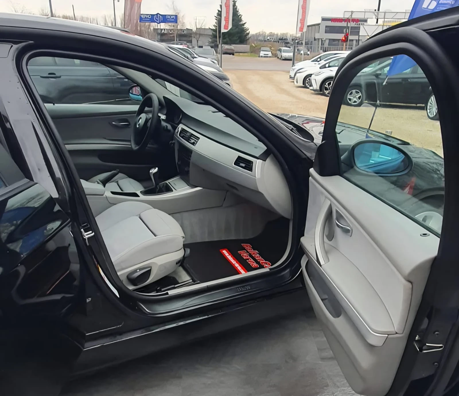 BMW 320 D SW E91 163к.с., снимка 6 - Автомобили и джипове - 54343959