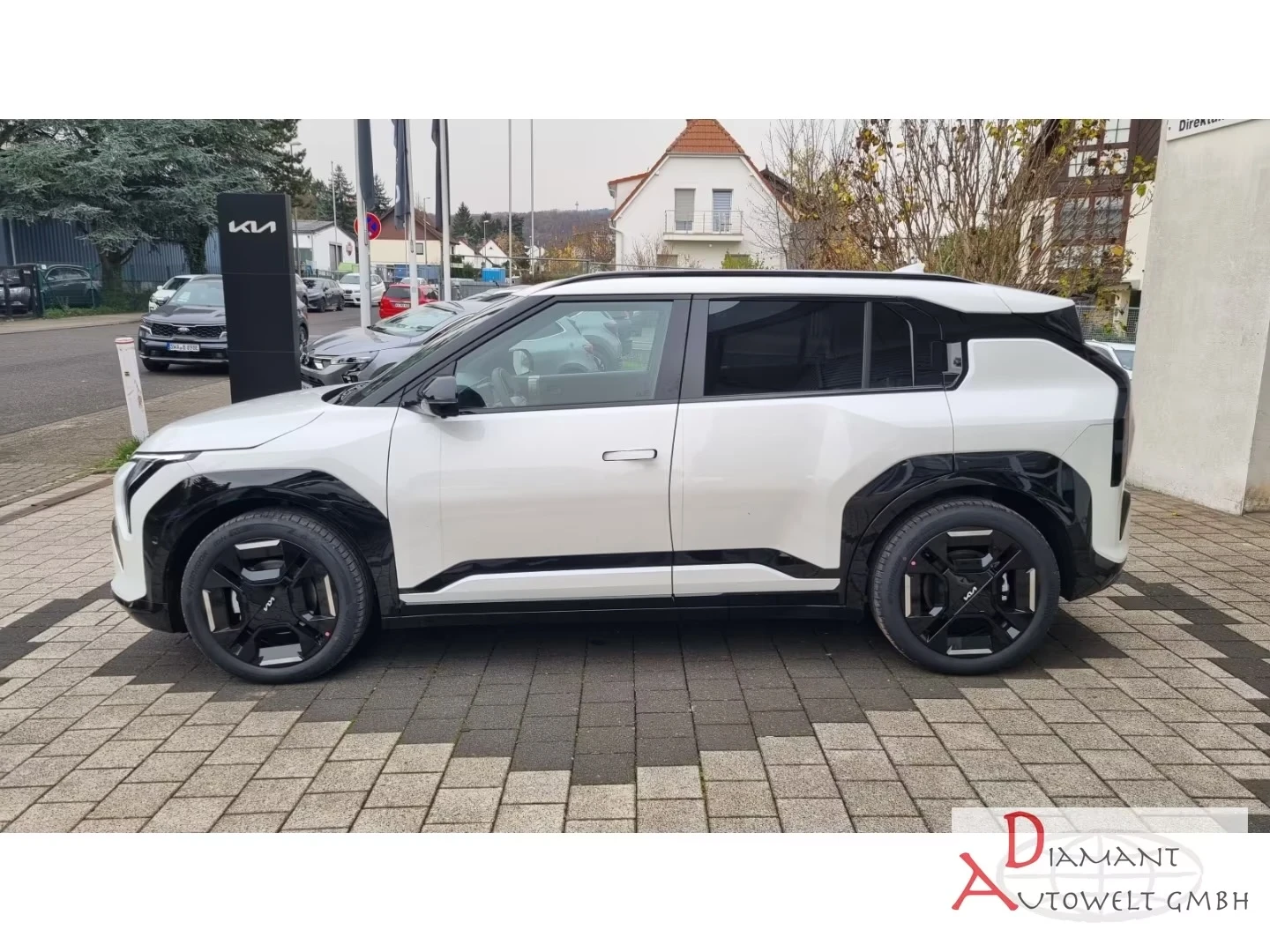 Kia EV3 Gt-Line 81.4kWh DISTR 360* HUD B/S Winter Package+ | Mobile.bg � ����������� 5