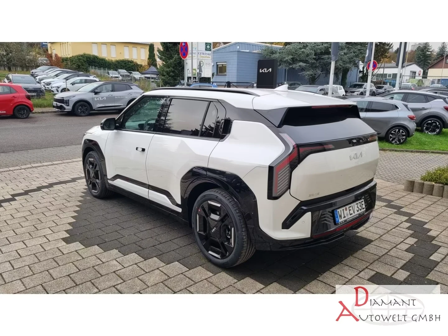 Kia EV3 Gt-Line 81.4kWh DISTR 360* HUD B/S Winter Package+ | Mobile.bg � ����������� 8