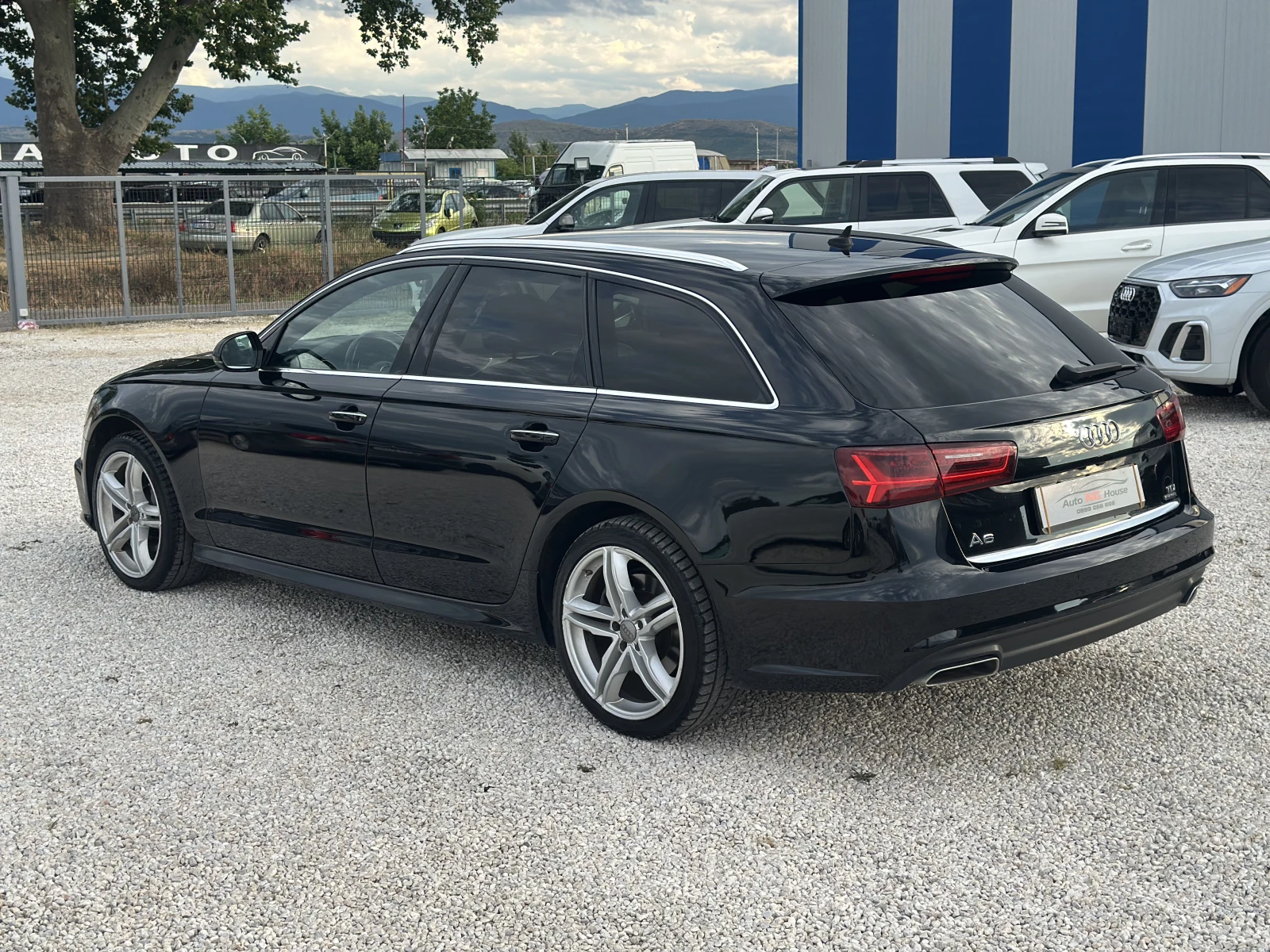 Audi A6 3.0TD| QUATTRO| ВЪЗДУШНО ОКАЧВАНЕ| СЕРВИЗНА ИСТОРИ, снимка 3 - Автомобили и джипове - 55224631