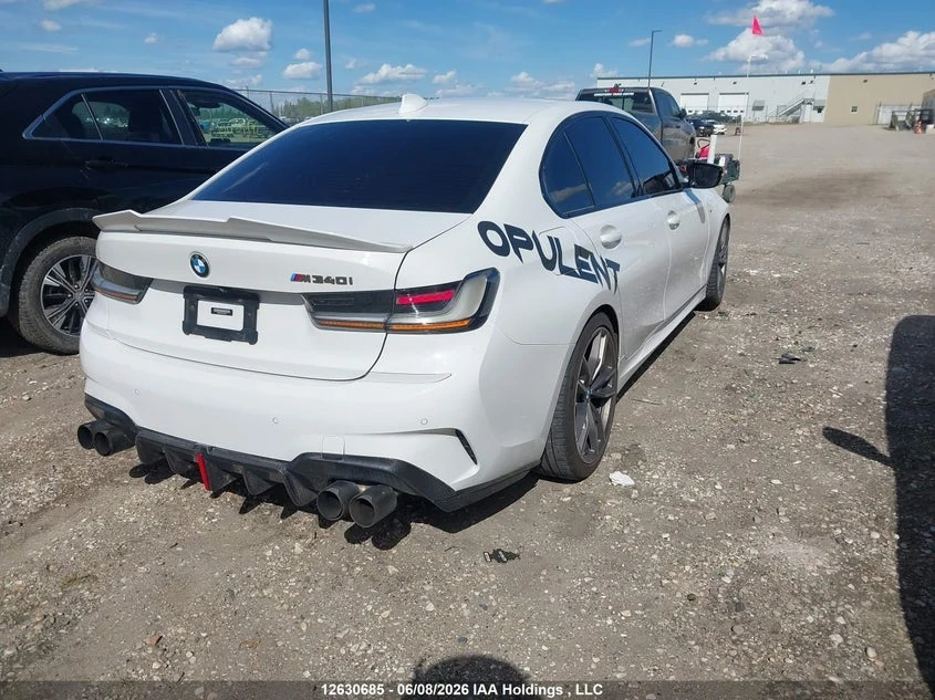 BMW 340 Xi* M-Pack* Distronic* Harman Kardon* Генерация, снимка 3 - Автомобили и джипове - 55334966