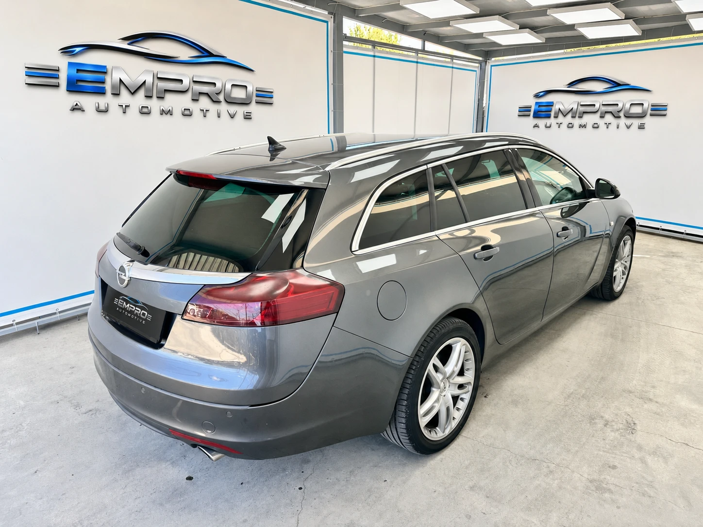 Opel Insignia 4х4* CAM* NAVI, снимка 6 - Автомобили и джипове - 55407250