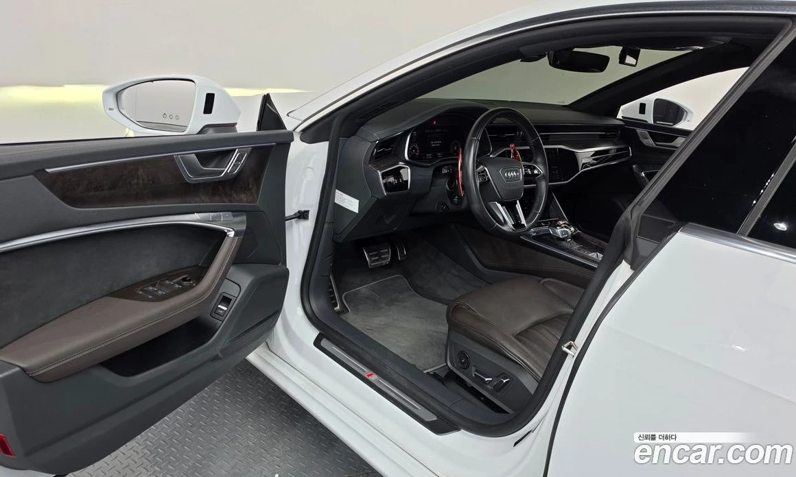 Audi A7 55 TFSI Quattro Premium, снимка 10 - Автомобили и джипове - 55676720