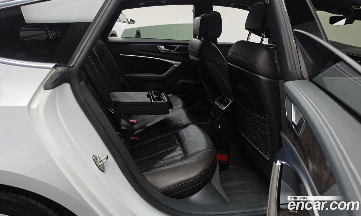 Audi A7 55 TFSI Quattro Premium, снимка 12 - Автомобили и джипове - 55676720