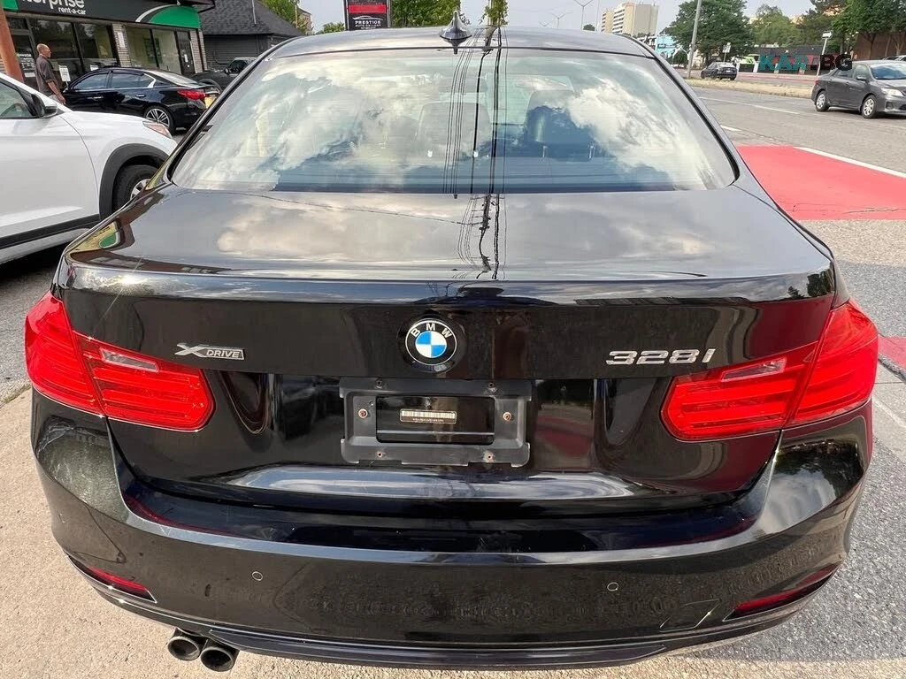 BMW 328 xDrive * АвтоКредит * (ЦЕНА ДО БГ), снимка 6 - Автомобили и джипове - 55906812