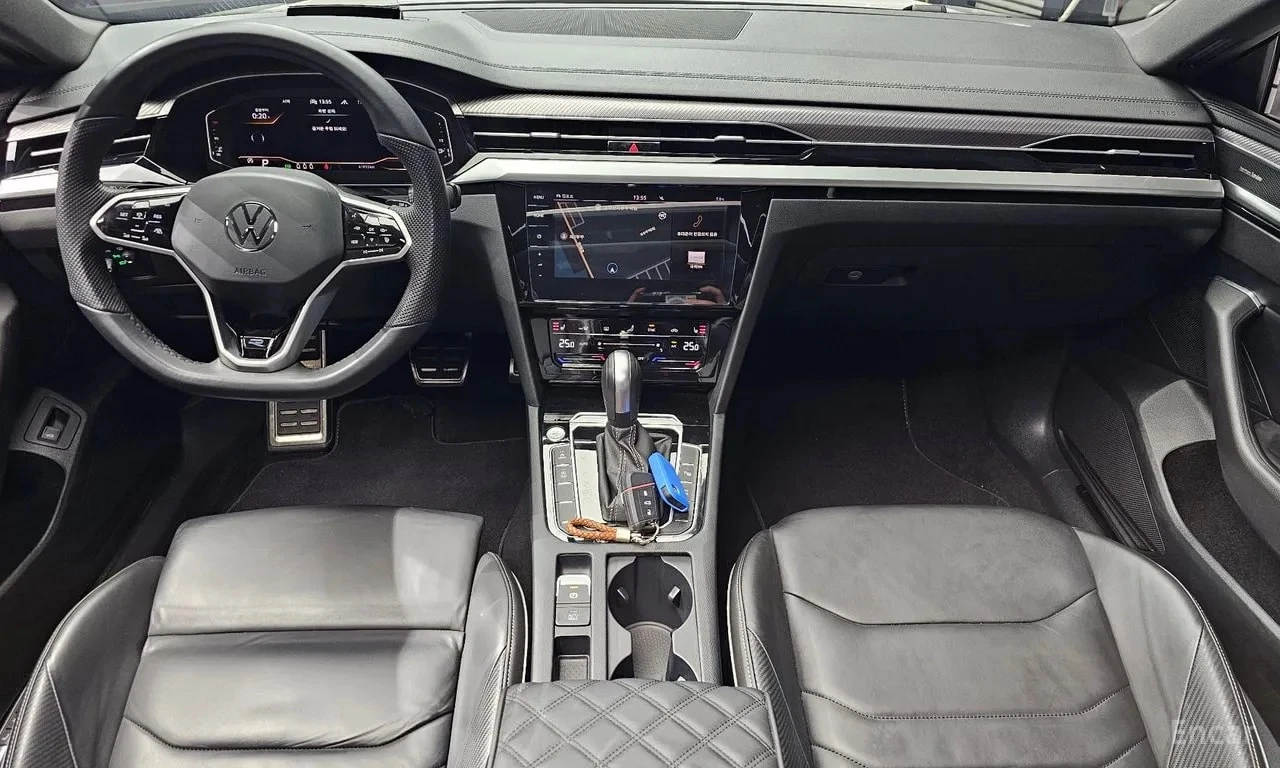 VW Arteon  R LIINE 4Motion / СЕРТИФИКАТ ЗА ОТЛИЧНО КАЧЕСТВО , снимка 7 - Автомобили и джипове - 55923210
