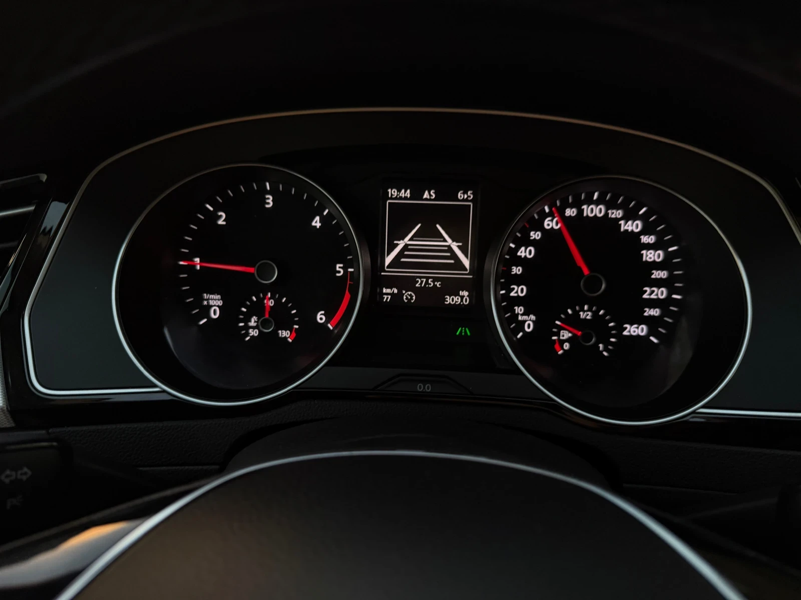 VW Passat 2.0TDi HIGHLINE КАСКО+ ОБСЛУЖВАНЕ , снимка 16 - Автомобили и джипове - 55957573