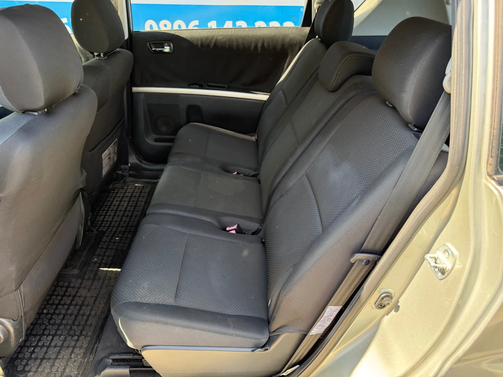 Toyota Corolla verso 1.8i-129к.с Регистрирана Автопилот Парктроник, снимка 11 - Автомобили и джипове - 56007915
