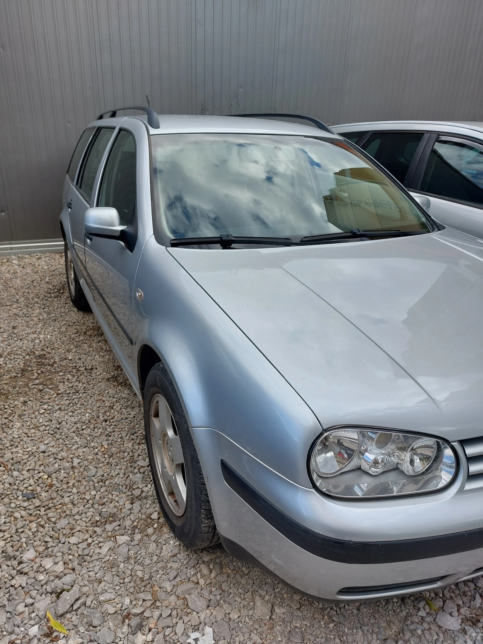 VW Golf Variant 1.9TDI, снимка 5 - Автомобили и джипове - 56256878