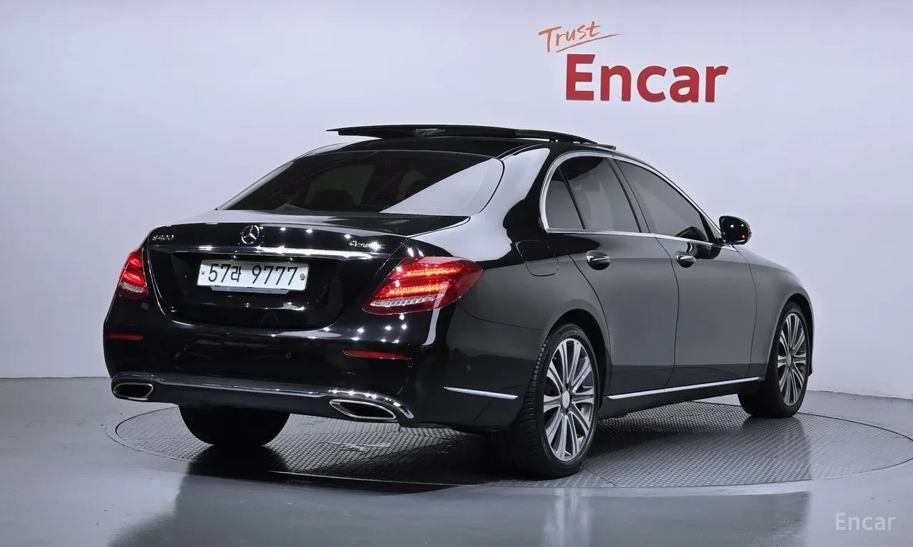 Mercedes-Benz E 400 4�ATIC / PANO / HUD / BURM / 360 / ����� /  | Mobile.bg � ����������� 2