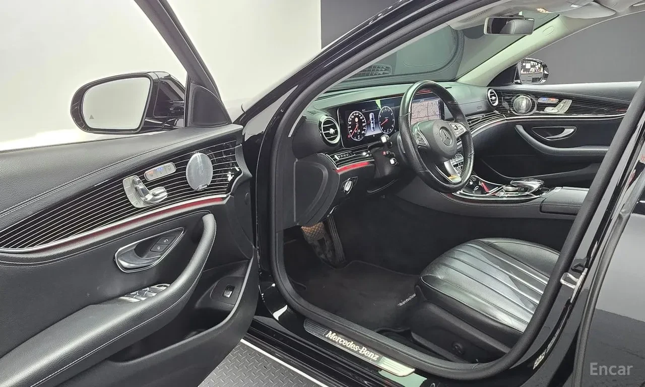 Mercedes-Benz E 400 4�ATIC / PANO / HUD / BURM / 360 / ����� /  | Mobile.bg � ����������� 9