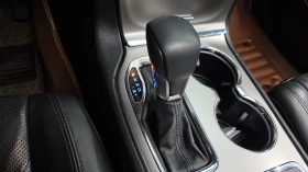 Jeep Cherokee 3.6* ЕЛ. БАГАЖНИК* BLIND SPOT* ЛЮК* КРАЙНА ЦЕНА, снимка 9