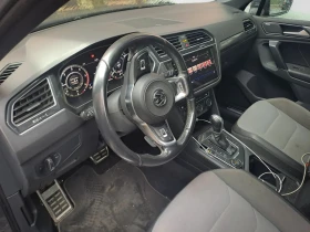 VW Tiguan 2xR-Line / 4-Motion / NEW MEDIA / PANORAMA, снимка 7