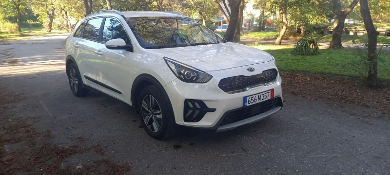 Kia Niro 1.6 hibrid, снимка 2 - Автомобили и джипове - 47439224