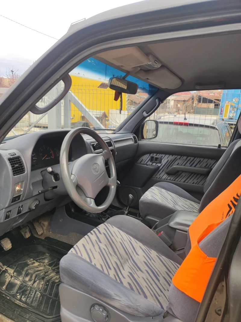 Toyota Land cruiser, снимка 10 - Автомобили и джипове - 47961311