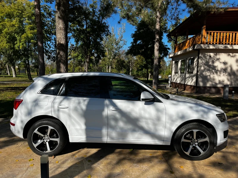 Audi Q5 2.0 170кс. 2011г., снимка 1 - Автомобили и джипове - 48156604