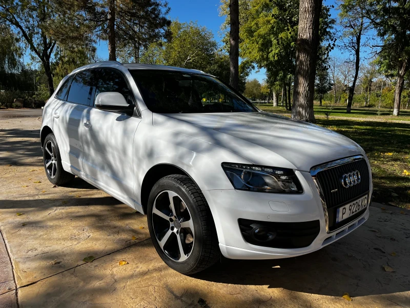 Audi Q5 2.0 170кс. 2011г., снимка 3 - Автомобили и джипове - 48156604