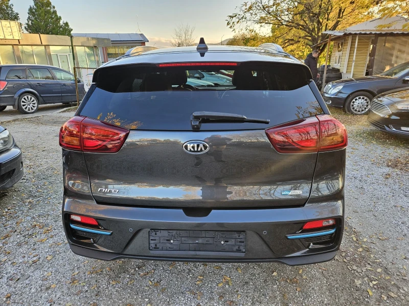 Kia Niro Executive Line Facelift, снимка 5 - Автомобили и джипове - 52391663