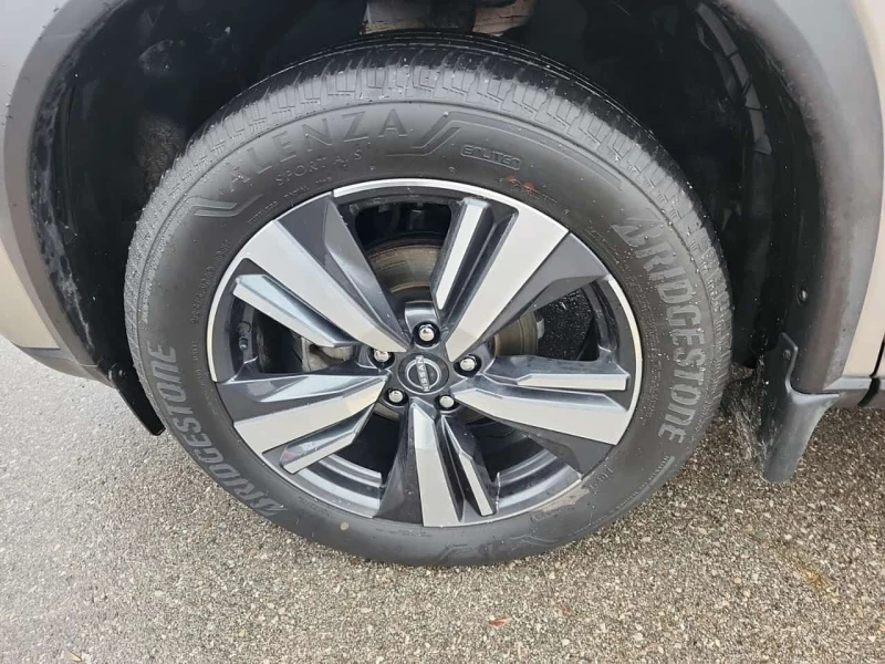 Nissan Rogue * PLATINUM * CARFAX * ЦЕНА ДО БГ, снимка 6 - Автомобили и джипове - 53523581