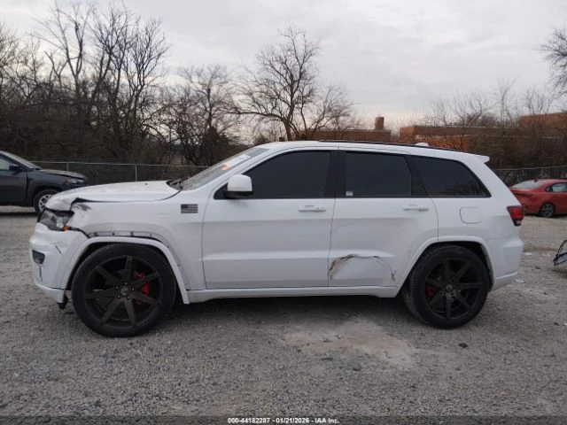 Jeep Grand cherokee Altitude 4x4 | Цена до България, снимка 7 - Автомобили и джипове - 53824300