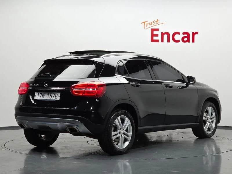 Mercedes-Benz GLA GLA200 d| 136к.с.| ВКЛ.ТЕХНОТЕСТ, снимка 2 - Автомобили и джипове - 55222032