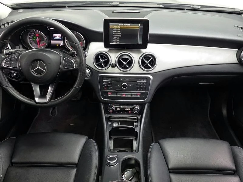 Mercedes-Benz GLA GLA200 d| 136к.с.| ВКЛ.ТЕХНОТЕСТ, снимка 7 - Автомобили и джипове - 55222032