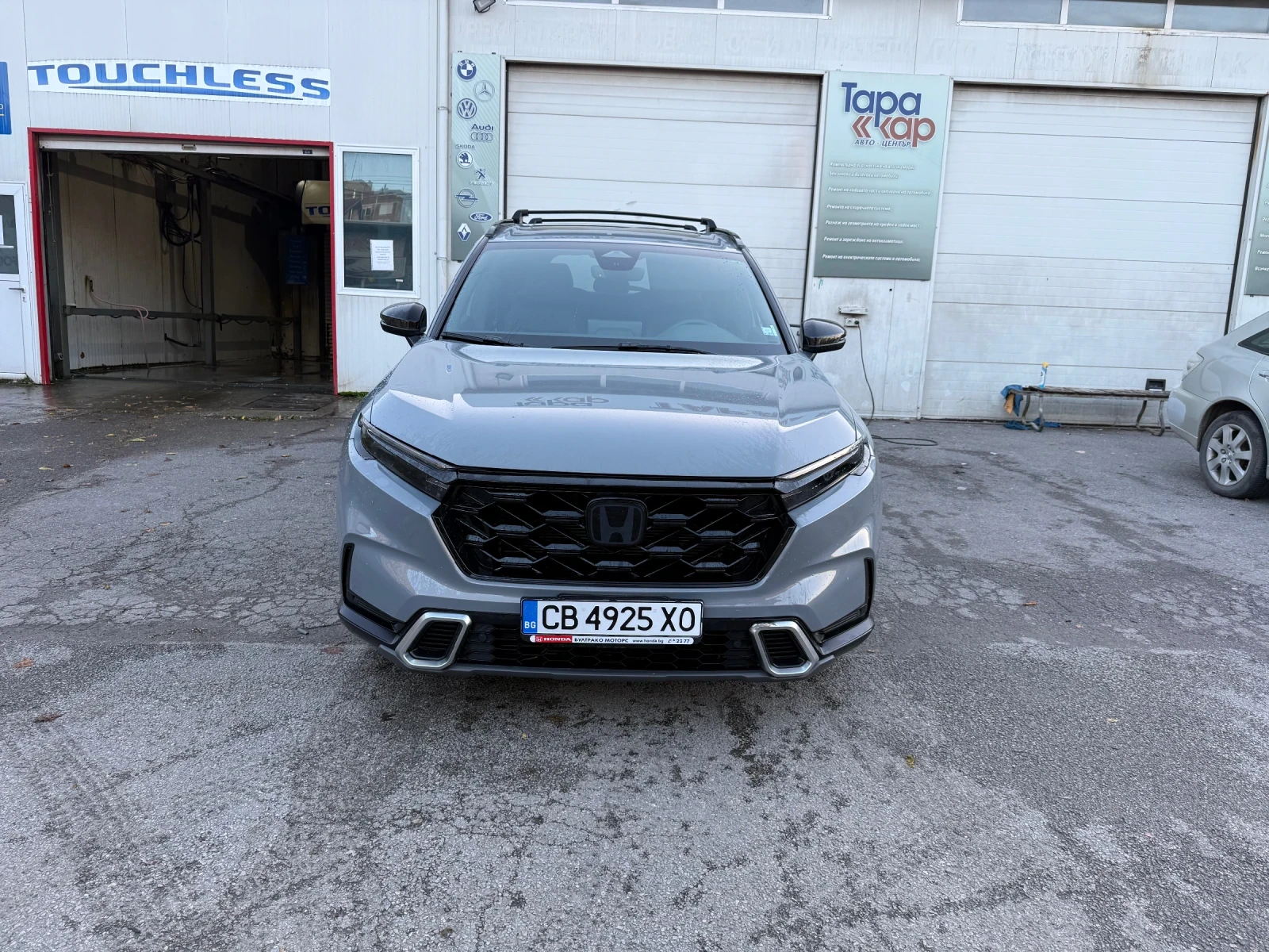 Honda Cr-v 2.0 HYBRID TOURING  - изображение 3