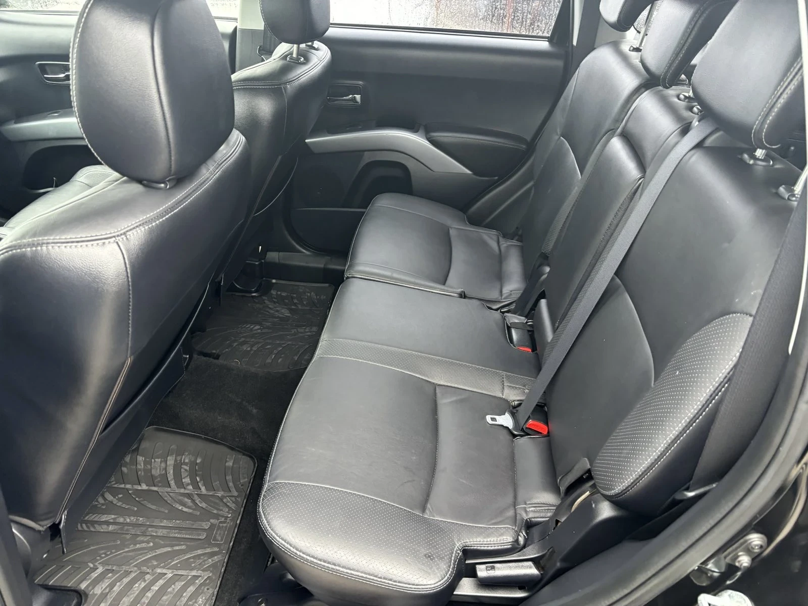 Mitsubishi Outlander 2.4 avtomatic  - изображение 7