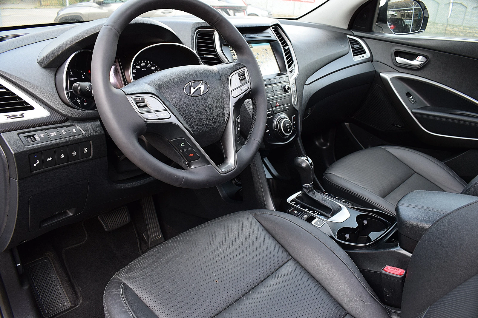 Hyundai Santa fe 2.2ШВЕЙЦАРИЯ-FACE/ДИСТРОНИК/КОЖА/НАВИ/ПАНОРАМА/LUX - изображение 8