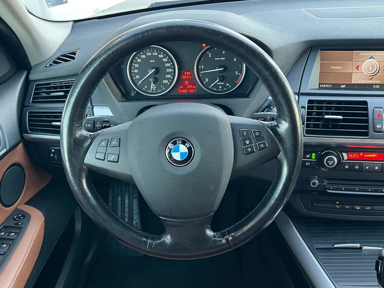 BMW X5 30d 7-местен Напълно обслужен - изображение 8