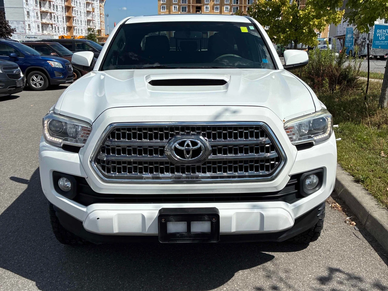 Toyota Tacoma 2017 4WD Double Cab* БЕЗ ПЪРВОНАЧАЛНА ВНОСКА*      - изображение 2