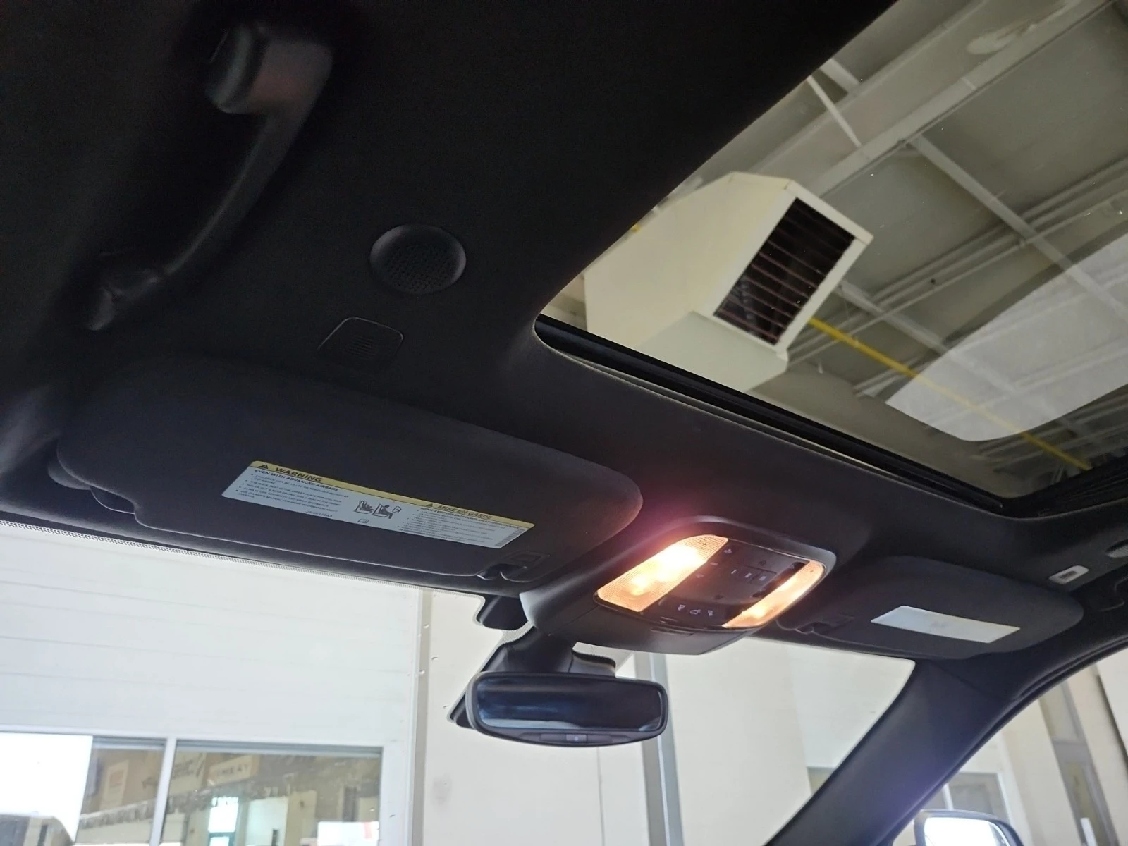 Jeep Grand cherokee SRT * * CARFAX * * АВТО КРЕДИТ * *  - изображение 9