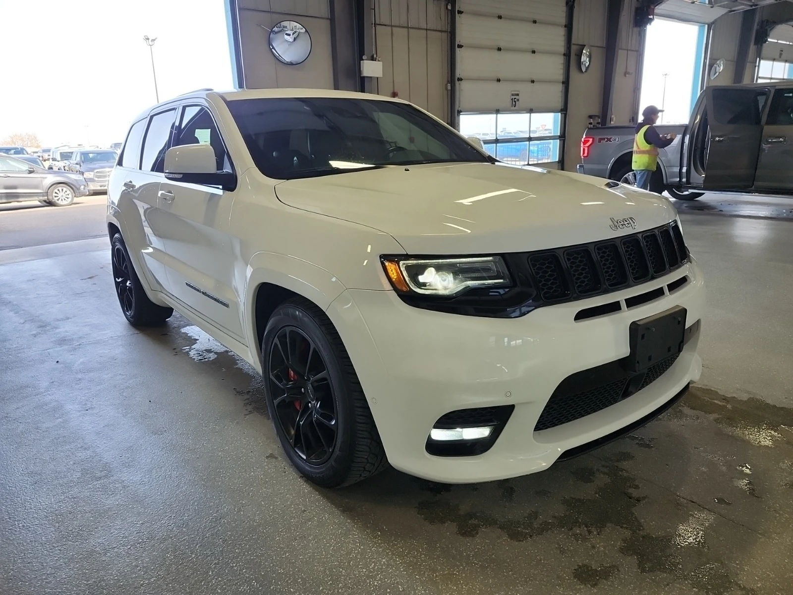 Jeep Grand cherokee SRT * * CARFAX * * АВТО КРЕДИТ * *  - изображение 2