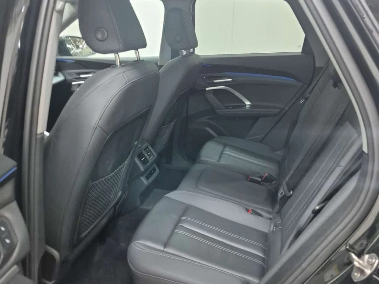 Audi Q5 * 2.0 TFSI quattro* 360 КАМЕРА* ПАНОРАМА* , снимка 15 - Автомобили и джипове - 54008963