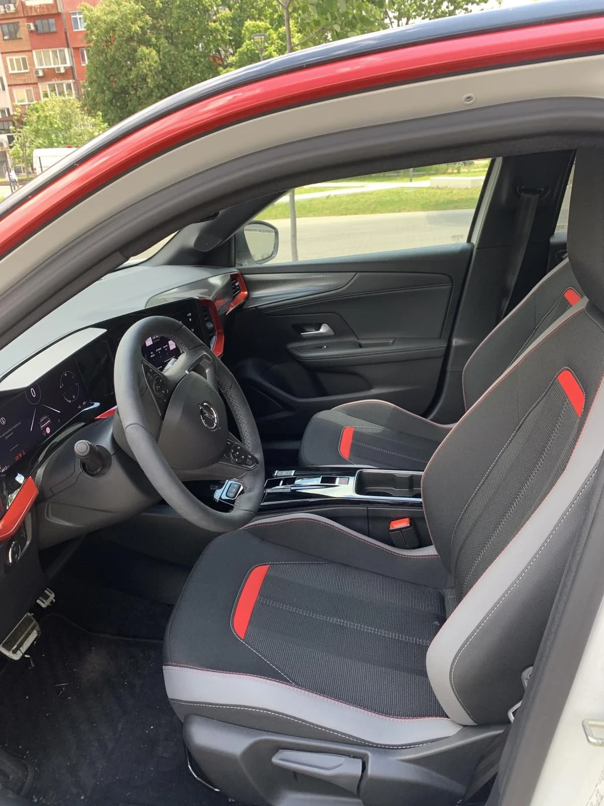 Opel Mokka, снимка 4 - Автомобили и джипове - 54634533
